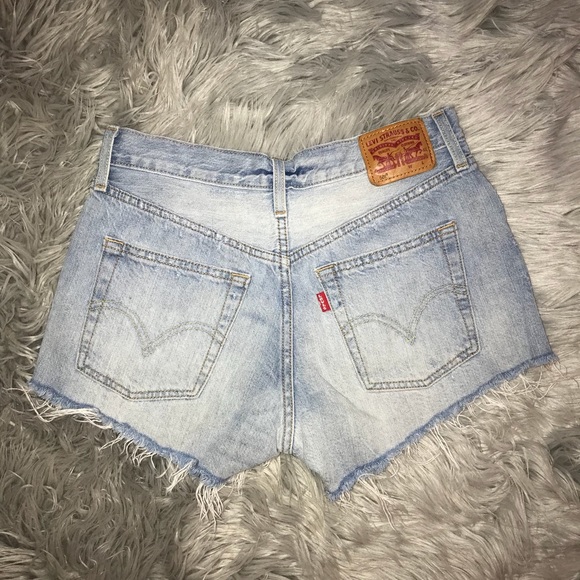Levi’s 501 Distressed Denim Shorts - Picture 2 of 5